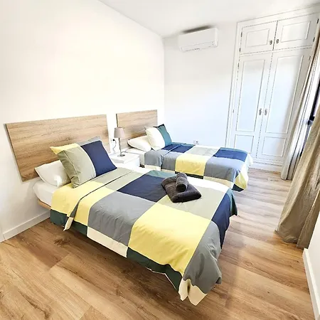 Апартаменты Caletillas, Chovicabeach